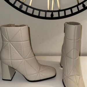 River Island Quilted Cream Heeled Boots